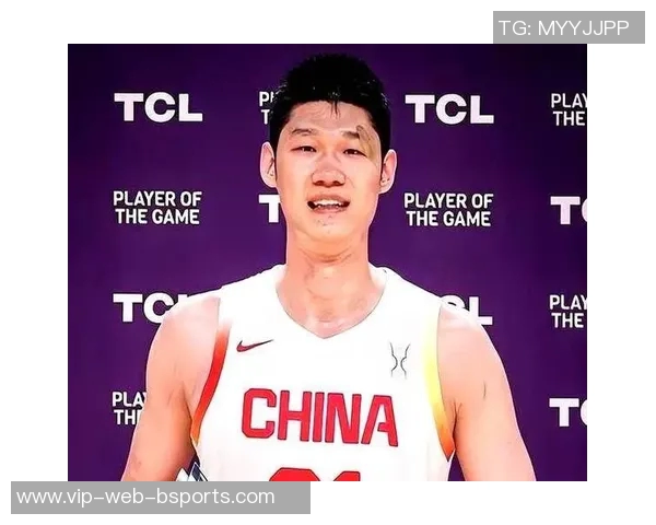 胡金秋:从青涩少年到篮球明星的成长之路与辉煌成就